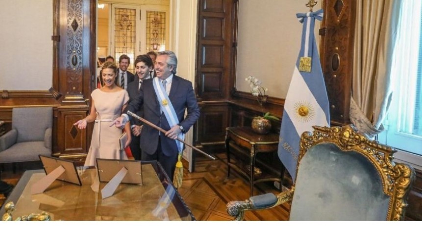 Alberto Fernández ingresa a la Casa Rosada