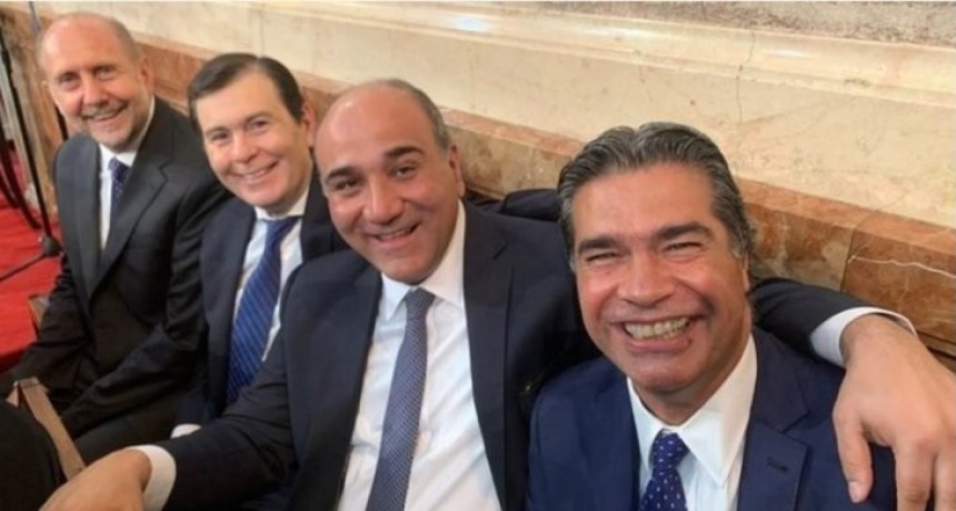 Los gobernadores participaron de la asunción de Fernandez 