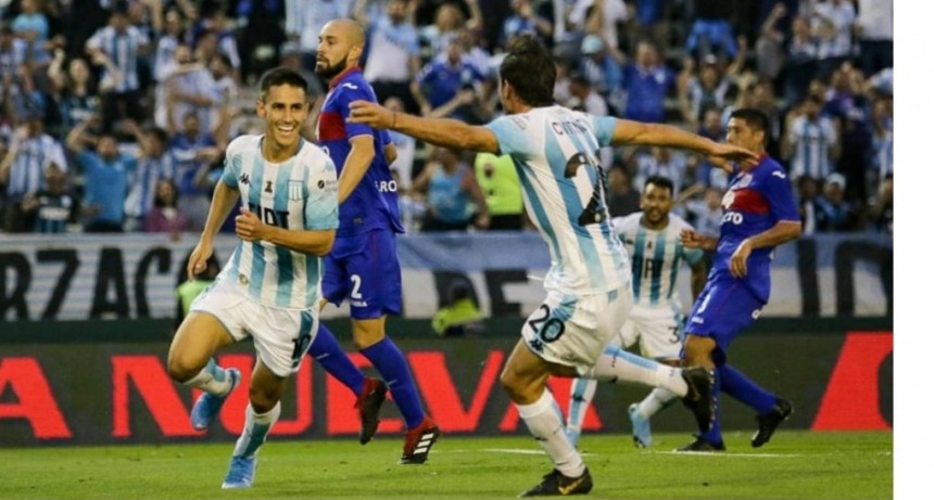 Racing gritó campeón al vencer a Tigre