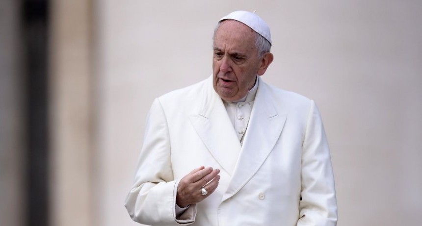 Francisco abolió el secreto pontificio para las investigaciones por abuso sexual