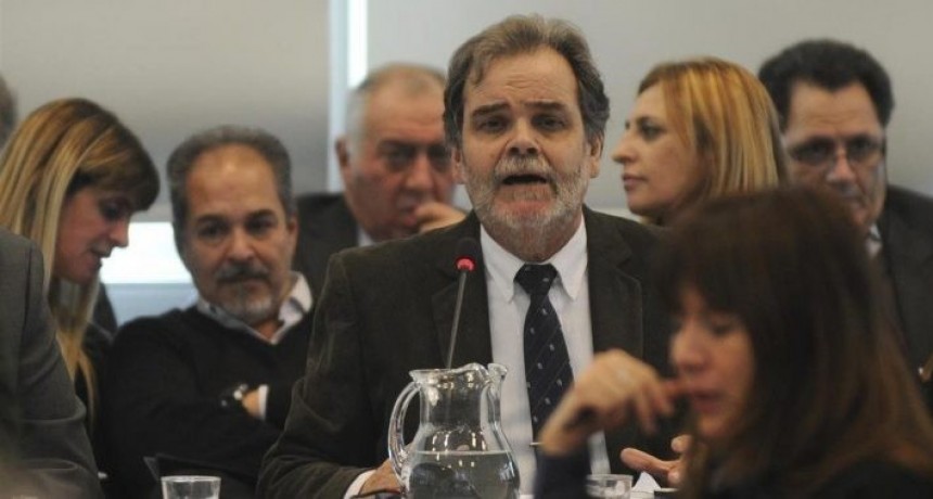Van a la Justicia contra la suspensión de la movilidad para los jubilados