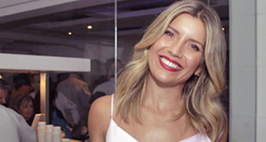 Laurita Fernandez sale a la conquista de Mar del Plata
