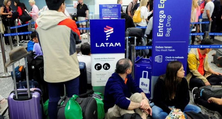 Aeronavegantes convocó a un paro en LATAM por 24 horas para el lunes