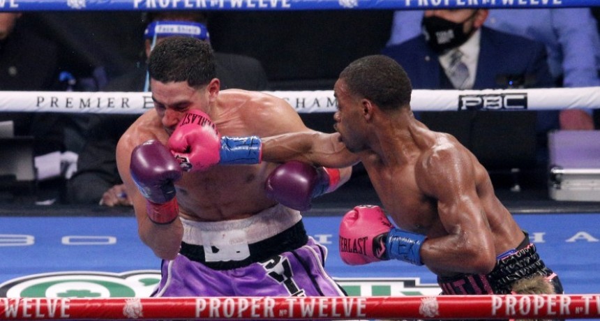 Errol Spence Jr. le propinó gran paliza a Danny García
