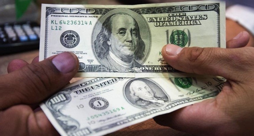 El dólar blue cotiza en bajada