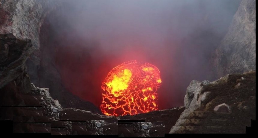 El Etna vuelve a mostrar su poder en Europa