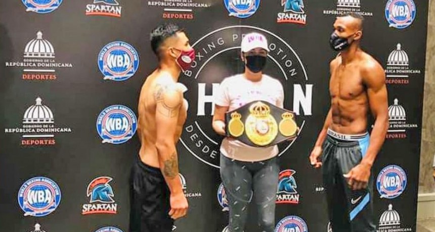 Coria va por la hazaña y buscará el título mundial en Dominicana EN VIVO