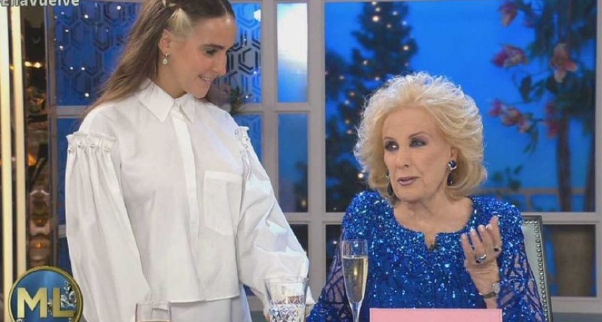 Ámbar sorprendió a Mirtha Legrand