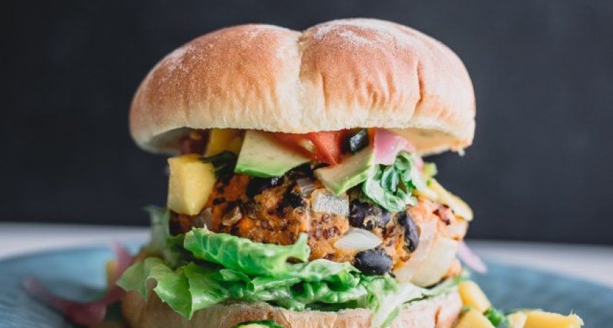 Hamburguesa con galletas oreo