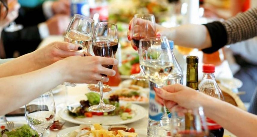 La cena de Año Nuevo llega con aumentos de hasta 47%