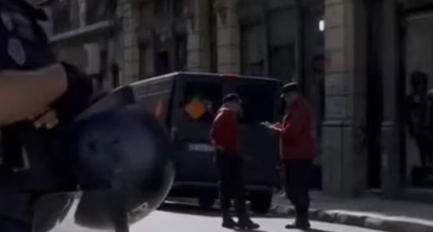 Encontraron tres mil granadas de fusil y dos misiles